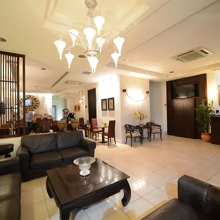 Hotel Central Hotel 3*