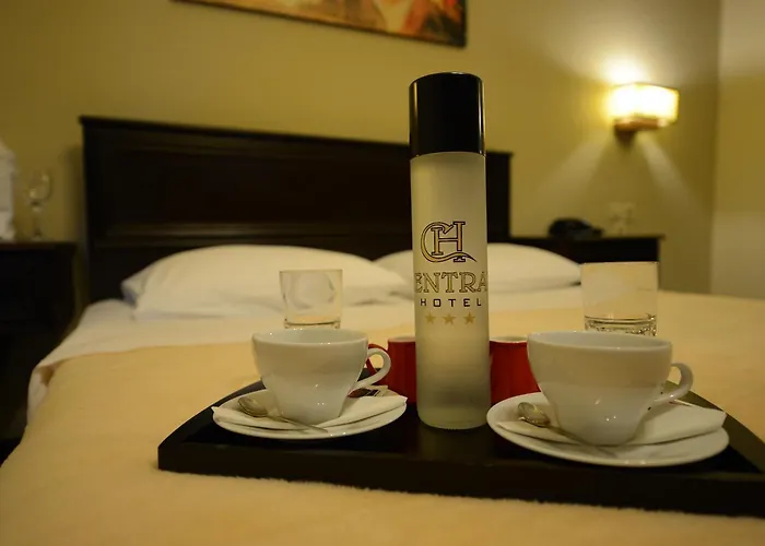 Central Hotel Отель Паралия-Катерини