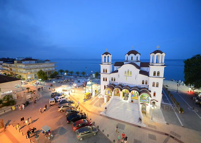 Central Hotel Отель