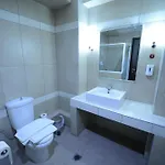 Central Hotel Hotel 3*