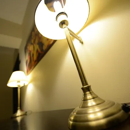 Central Hotel 3*