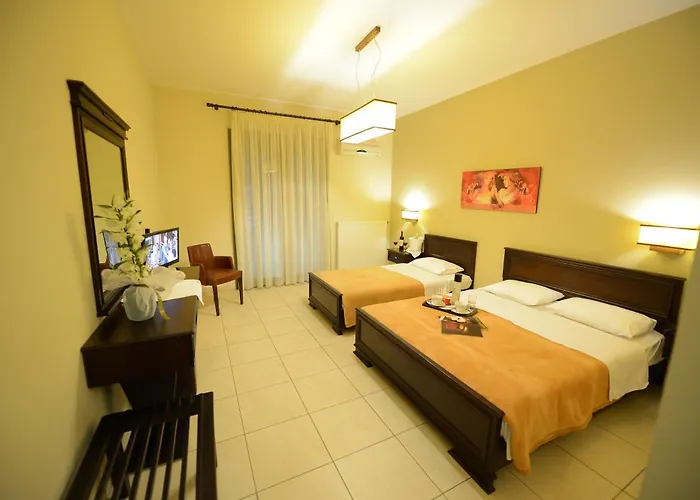 Hotel Central Hotel 3*