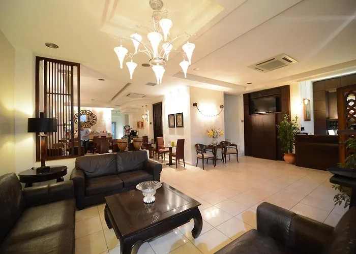 Hotel Central Hotel 3*